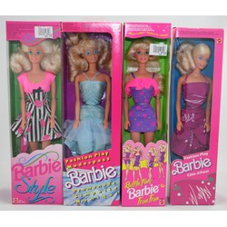 4 barbie set